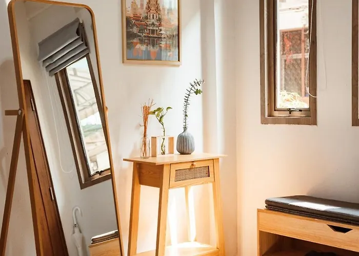 Spacious Relaxing Townhouse With Rooftop In Ekamai Bangkok