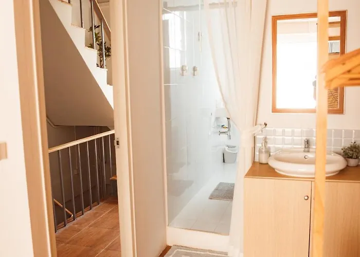 Ferienhaus Spacious Relaxing Townhouse With Rooftop In Ekamai