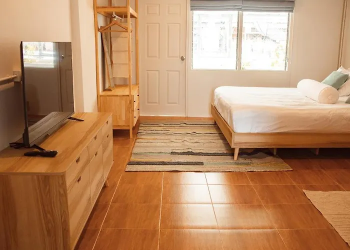 Spacious Relaxing Townhouse With Rooftop In Ekamai Ferienhaus *