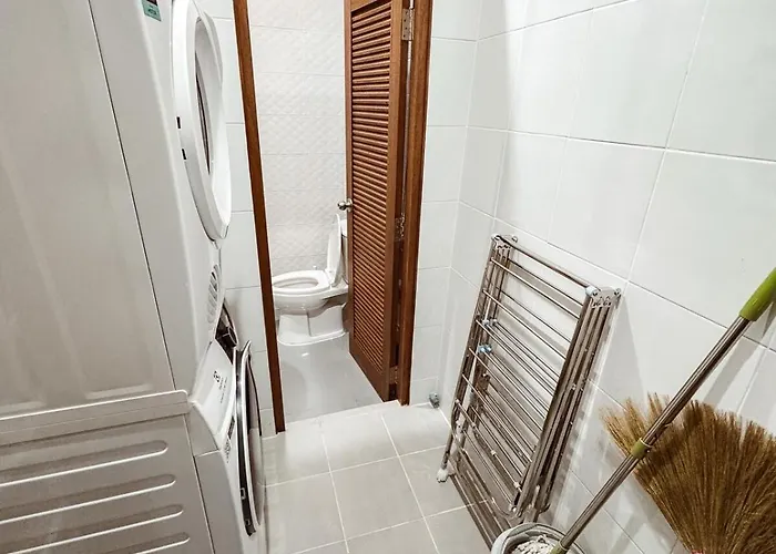 Spacious Relaxing Townhouse With Rooftop In Ekamai *