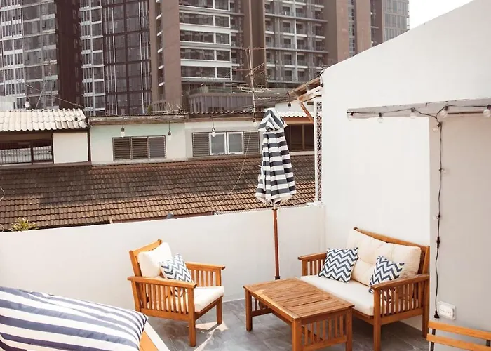 Spacious Relaxing Townhouse With Rooftop In Ekamai Ferienhaus